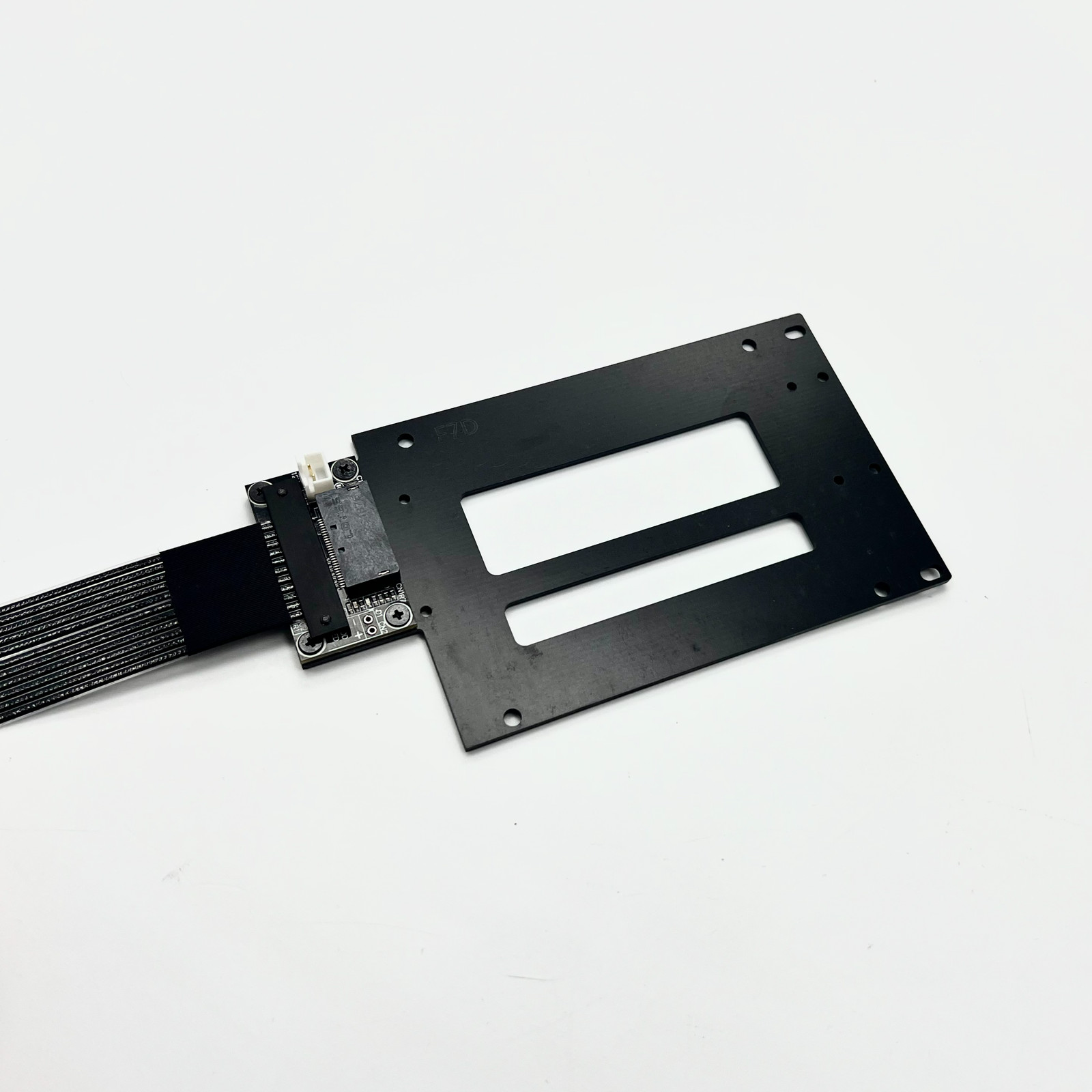 ADT PCIe 5.0 X8 naar E1.S E3.S - Pcie Riser Cable recensie en prijs
